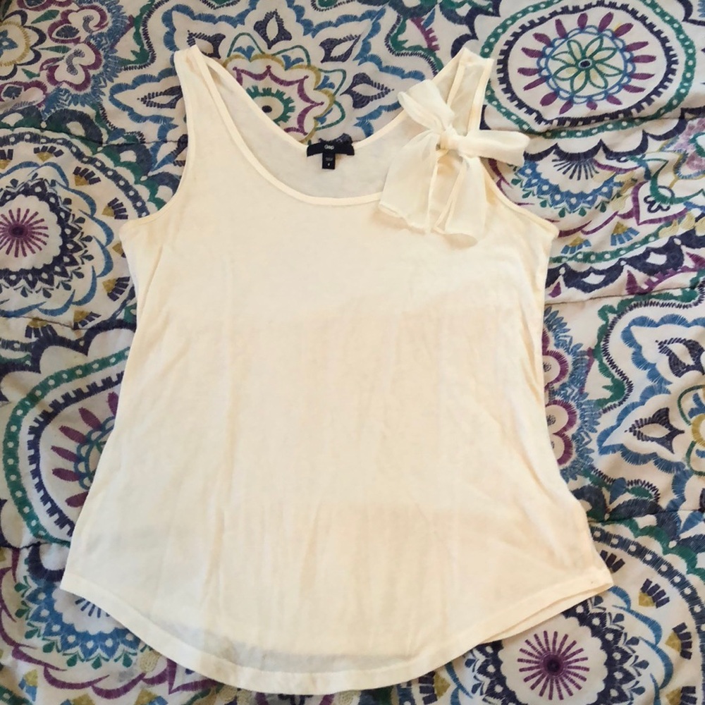 Gap Tank Top
